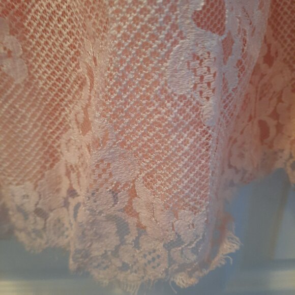 Brand New Elegant Light Peach color Skirt for any Occasions - Picture 3 of 3